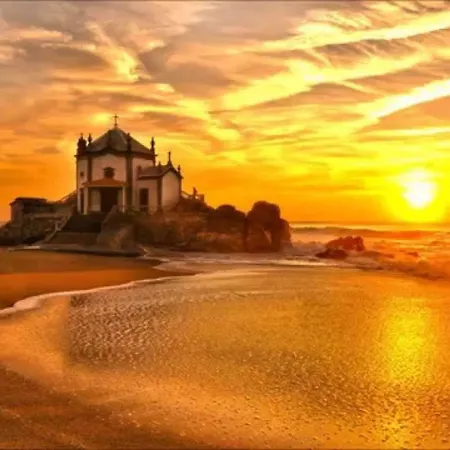 Oporto Beach Gulpilhares Exterior photo