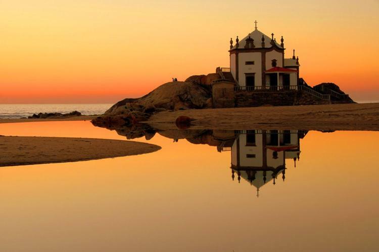 Oporto Beach Gulpilhares
